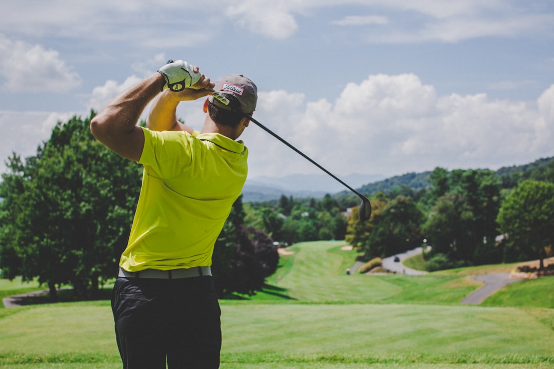 Best Bluetooth Golf Club Sensors That Actually Stop Lost Clubs